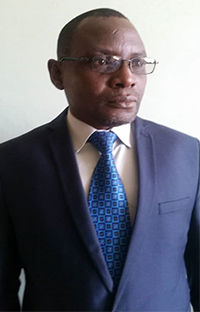 Dr Eugine Makaya